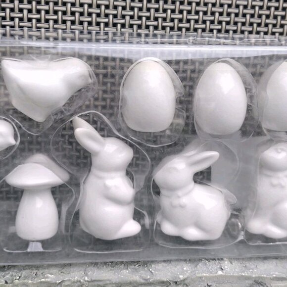 Light Up Ceramic Cabbage Easter House Green & 10pc Bunny Figurine Set -Spritz - Picture 2 of 5